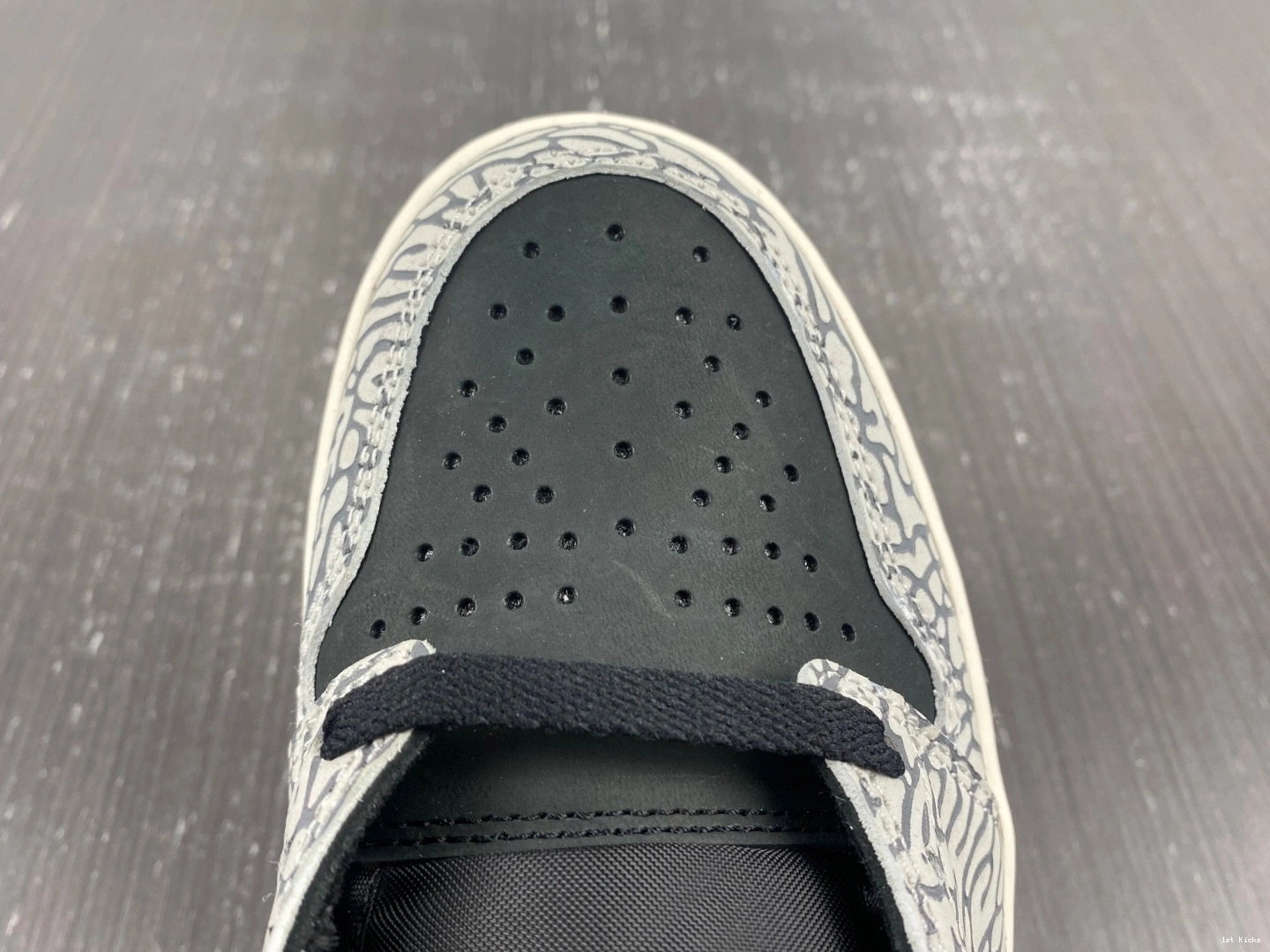 Retro CZ0790-001 Jordan Cement Black 1 OG Low - 0414